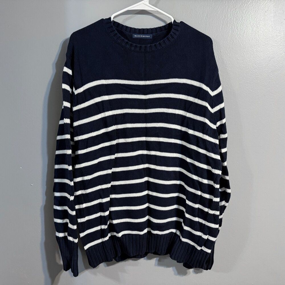 Brandy Melville Brianna Sweater (Black/White)